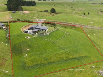 Gorgeous home and stunning views