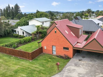 A1 buying at 1A Lynbert Road