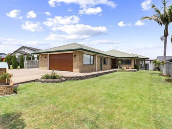 3+2 Bedroom Home Under One Roof - Vendor Says Sell