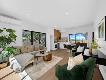 Brand New - Standalone & Freehold !!