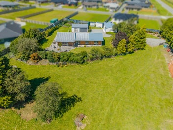 Act fast - Lifestyle, land and future potential