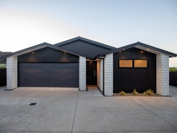 Flexible Modern Living