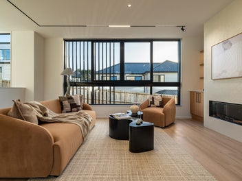High Spec Luxury Homes in an Elevated Position