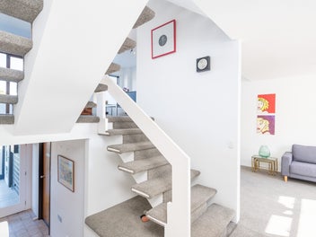 EPIC EISENHOFER - 200SQM - GARAGING!