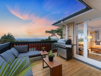 Your Front-Row Seat To Life....