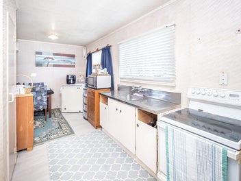 Easy Living on Seddon Street - 25B Seddon Street