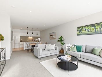 BIGGEST IN THE BLOCK! | BEO $749,000