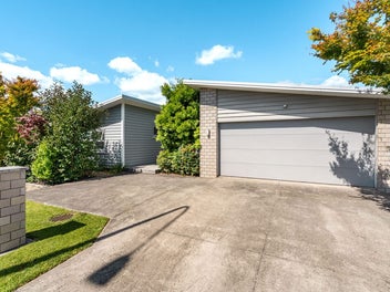 Cambridge East Living At Its Best