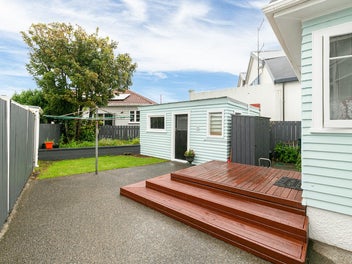 SUNNY 3 BEDROOM CHARMER WITH VERSATILE STUDIOS