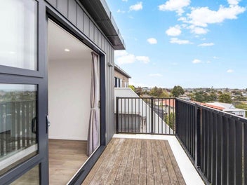 Urgent Sale - Make an Offer