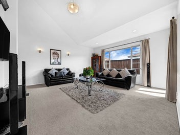 Luxury Family Living on 633sqm – Prime Cul-de-Sac