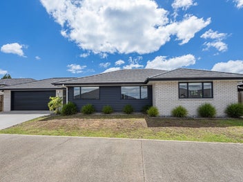 Near new effortless living