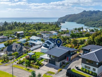 Owners relocating – Quality, elevations, views