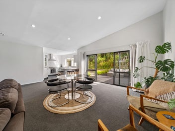 Modern Comfort in the Heart of Whitby