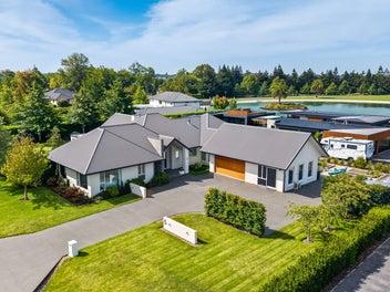 Private Single-Level Living in Northbrook Waters