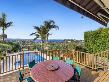 The One With The Pool & Sea Views