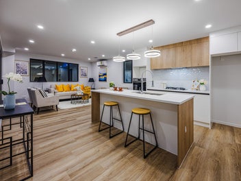 VENDORS MUST SELL: 3 Sold, Only 2 Left!