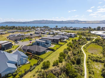 Motivated vendor - don't miss this opportunity