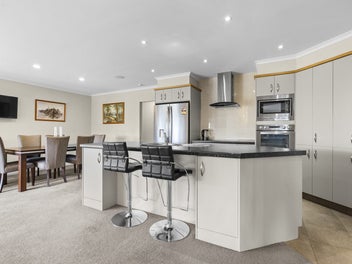 DESIGNED FOR SPACIOUS FAMILY LIVING