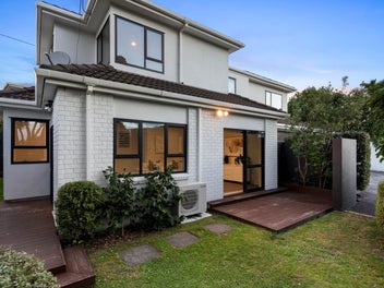 Freehold – Outstanding Opportunity!