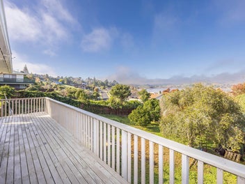 Lake Views & Land to Love