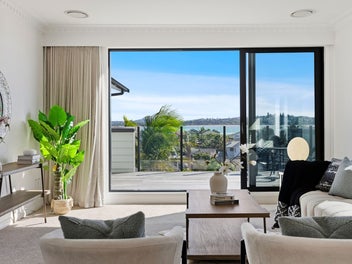 Vendor's Loss! Your Gain!