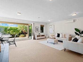 PRICED UNDER CV - MAKE AN OFFER