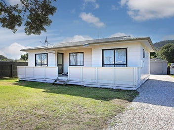 Finders Keepers - Beach Streets Do-zy