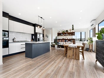 Sun, Style & A Lifestyle You'll Love