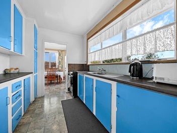 Do Up or Land Bank? Selling on Auction Day!