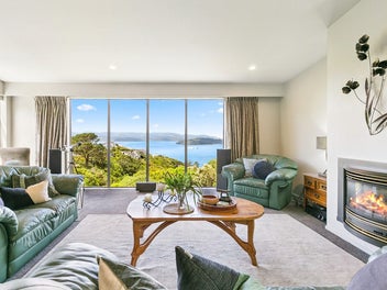 VIEWS, SPACE & VERSATILITY