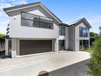 Architectural Luxury in Prime Mt Eden