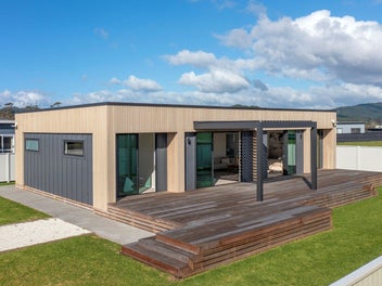 Modern Beach Home Opportunity