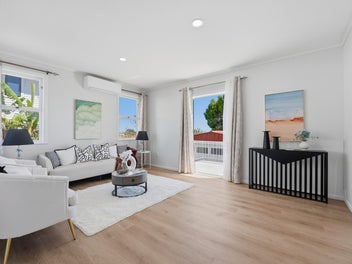 Gem in Blockhouse Bay with Plenty of Potential