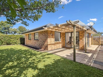 Much-Loved, Sun-Filled & Single-Level!