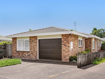 Single Level Gem in Orewa