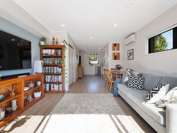 FREEHOLD & FANCY FREE!