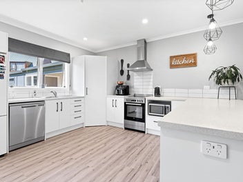 We Just Want it SOLD !!