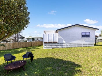 Renovated Kiwi Bach - Landbank Now