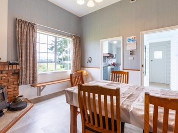 Lifestyle living with space, garaging &...