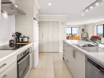 Vendors Have Bought – This Home Must Be Sold