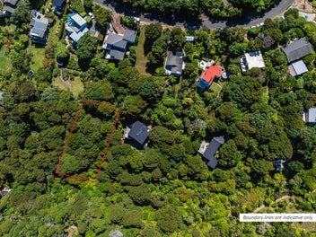 Hidden bush haven moments from the sea