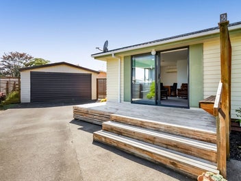 Double Glazed, Double Impressed