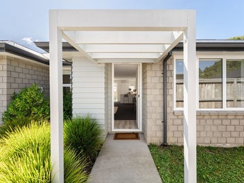 Vacant, Modern, Price To Sell