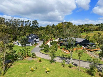 Contemporary Luxury on Lush Park-like Grounds