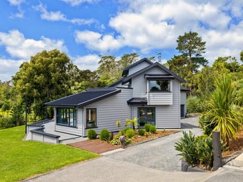 Contemporary luxury on lush park-like grounds
