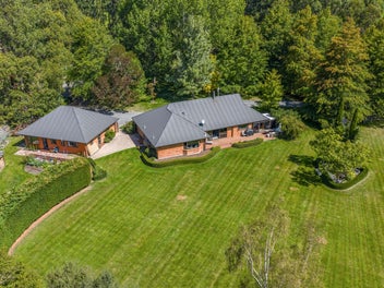 Family sanctuary in the heart of Ohoka