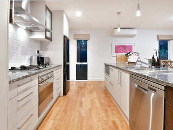 Space, Comfort and Location in Albany