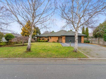 Big Home, Big Section, Brilliant Location