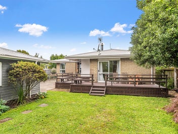 A Home for All Ages, Right by Dunedin Reserve